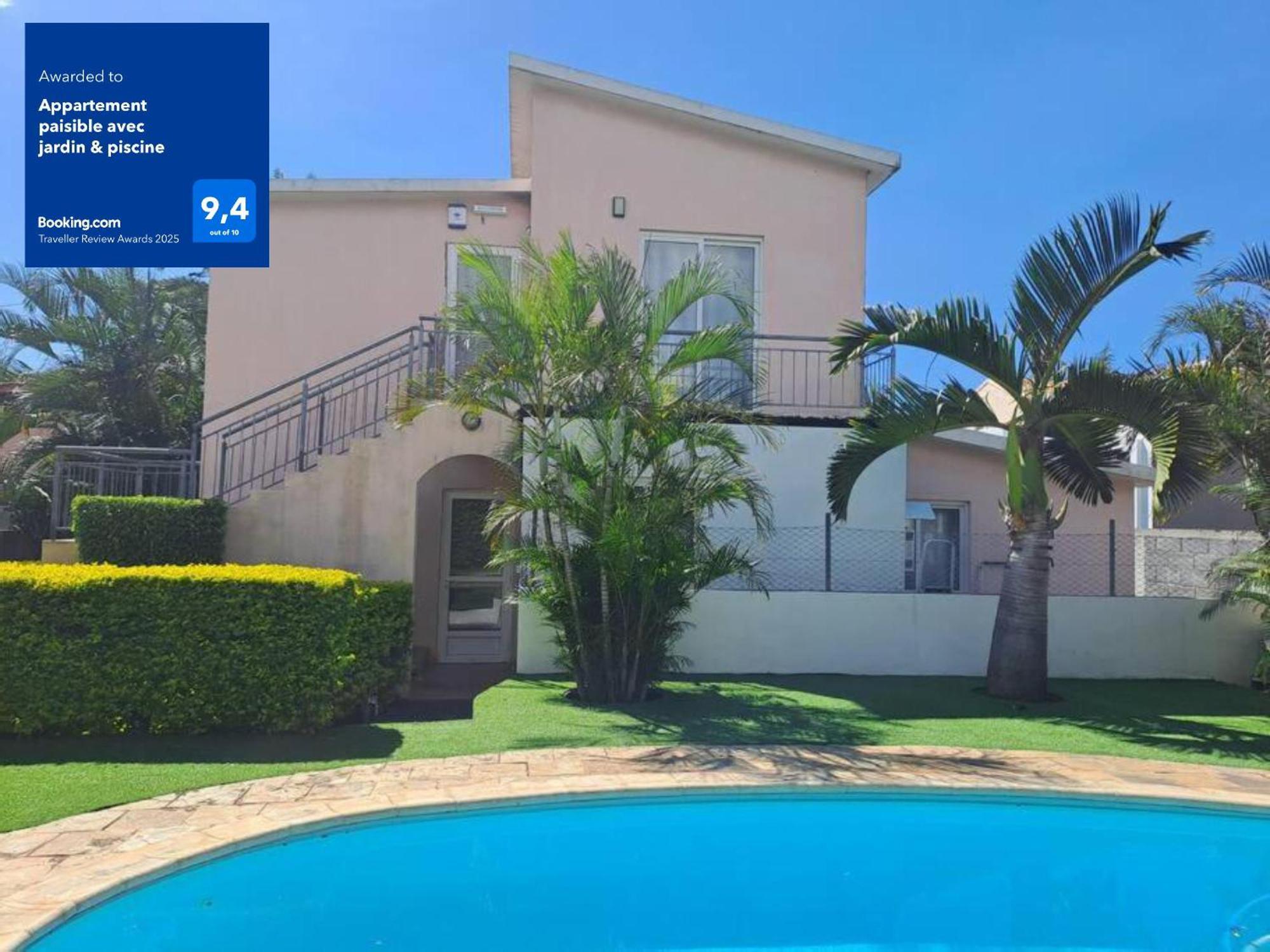 Appartement Paisible Avec Jardin & Piscine Albion Exterior foto
